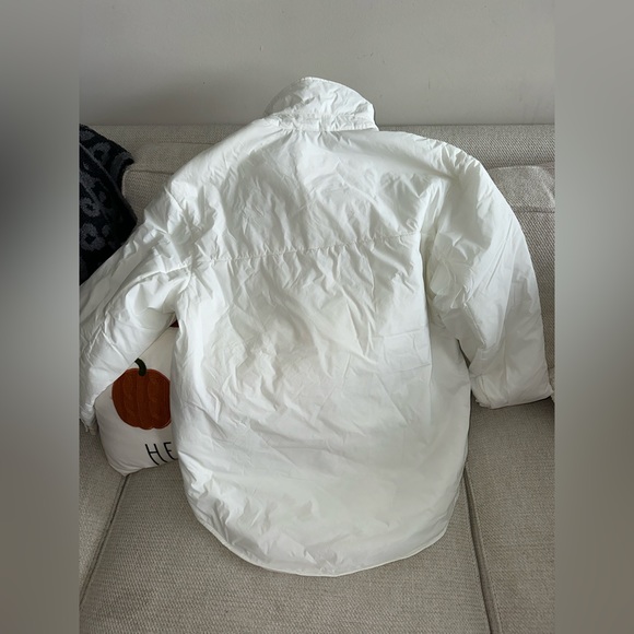 Medium, ARITIZIA, Wilfred THE GANNA SHIRT JACKET. Puffer jacket. New w tags - Picture 5 of 8